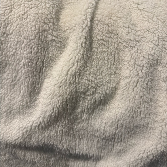 Rue- Saint Patrick Men’s Red and Blue Plaid Sherpa-Lined Shirt Jacket - Picture 6 of 6